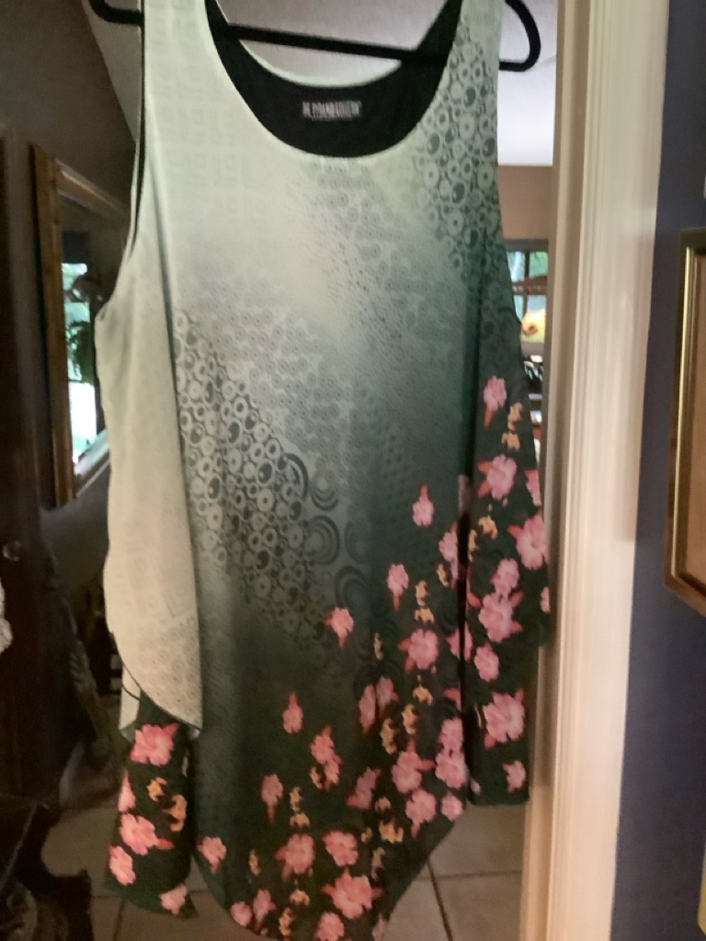 The Pyramid Collection Blue/Pink SleevelesTunic Floral Print 3X